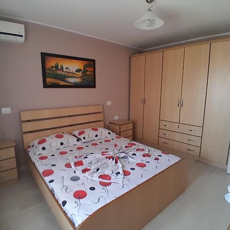 Cufaj Apartaments Shkodra Exterior foto